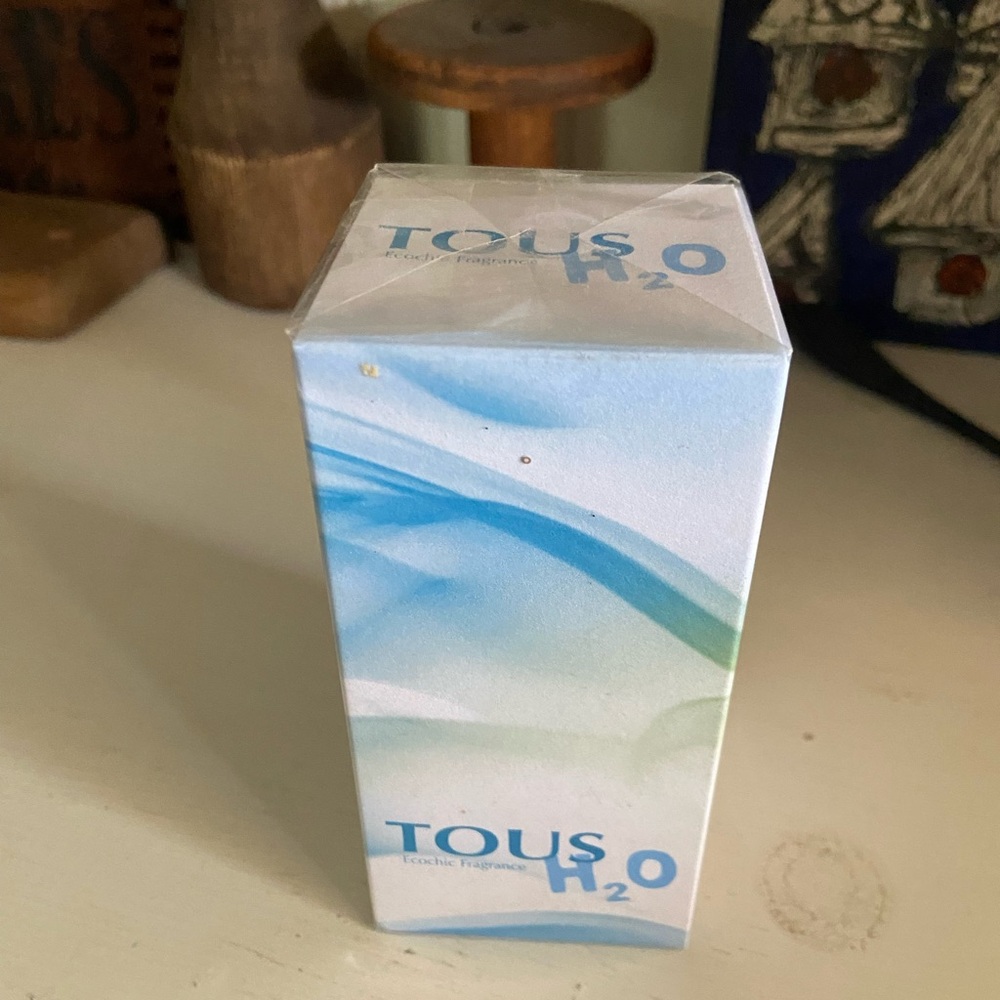 Tous